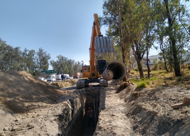 foto-5-construccion-de-linea-de-impulsion-en-lateral-exterior-de-periferico-mauel-gomez-morin-tramo-de-av-vallarta-a-entronque-con-av-ayamonte-proyectos-mexico-pamline