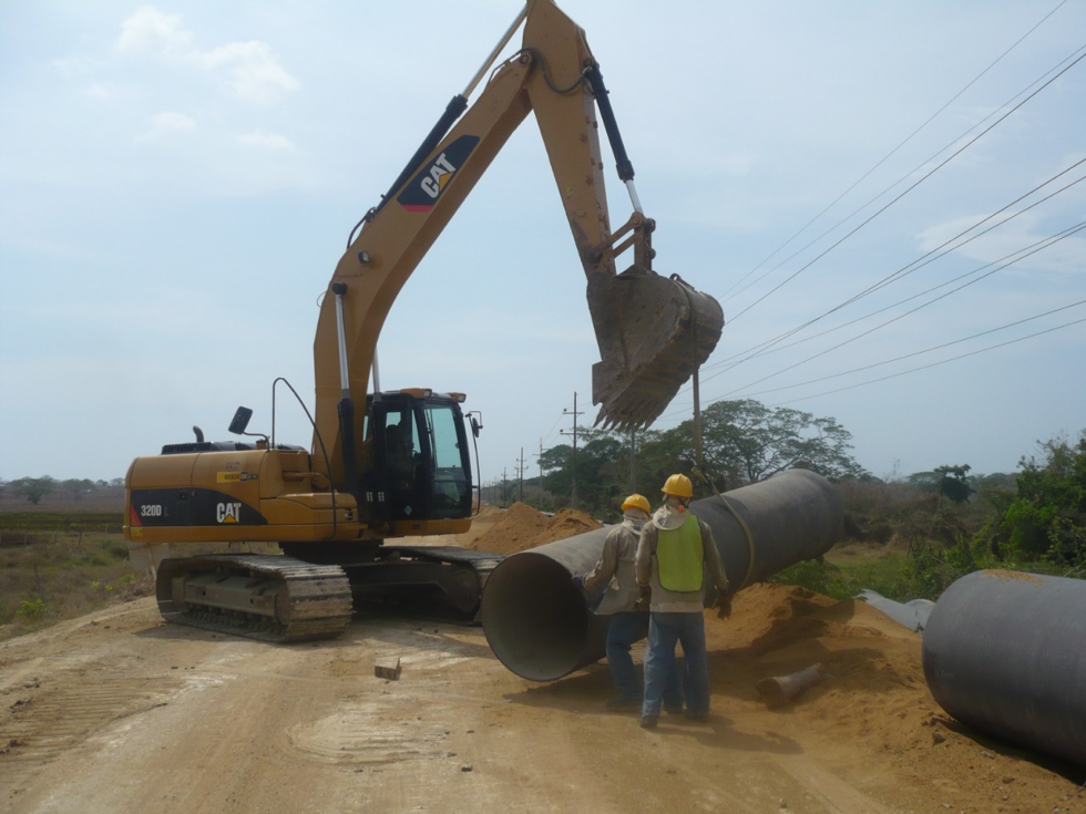 foto-2-refuerzo-del-sistema-de-conduccion-de-agua-cruda-proyectos-colombia.png