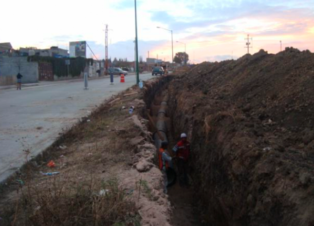 foto-2-rehabilitacion-linea-de-conduccion-de-agua-potable-sobre-boulevar-aristoteles-en-leon-guanajuato-proyectos-mexico-pamline