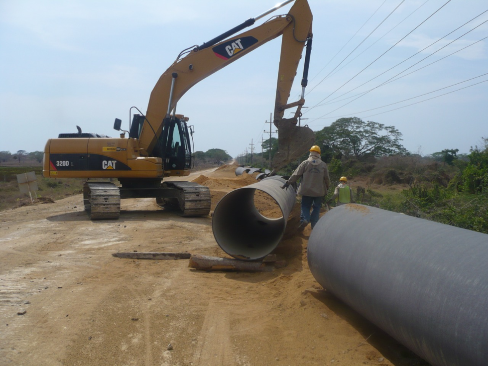foto-3-refuerzo-del-sistema-de-conduccion-de-agua-cruda-proyectos-colombia.png